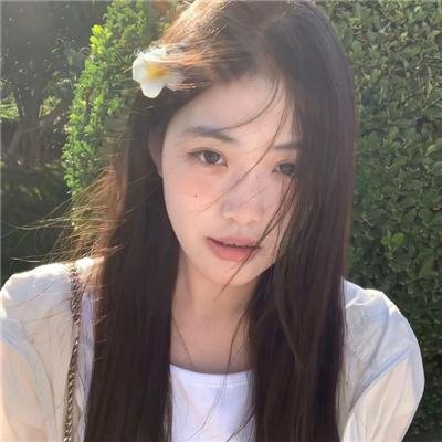 坡道上的红屋顶